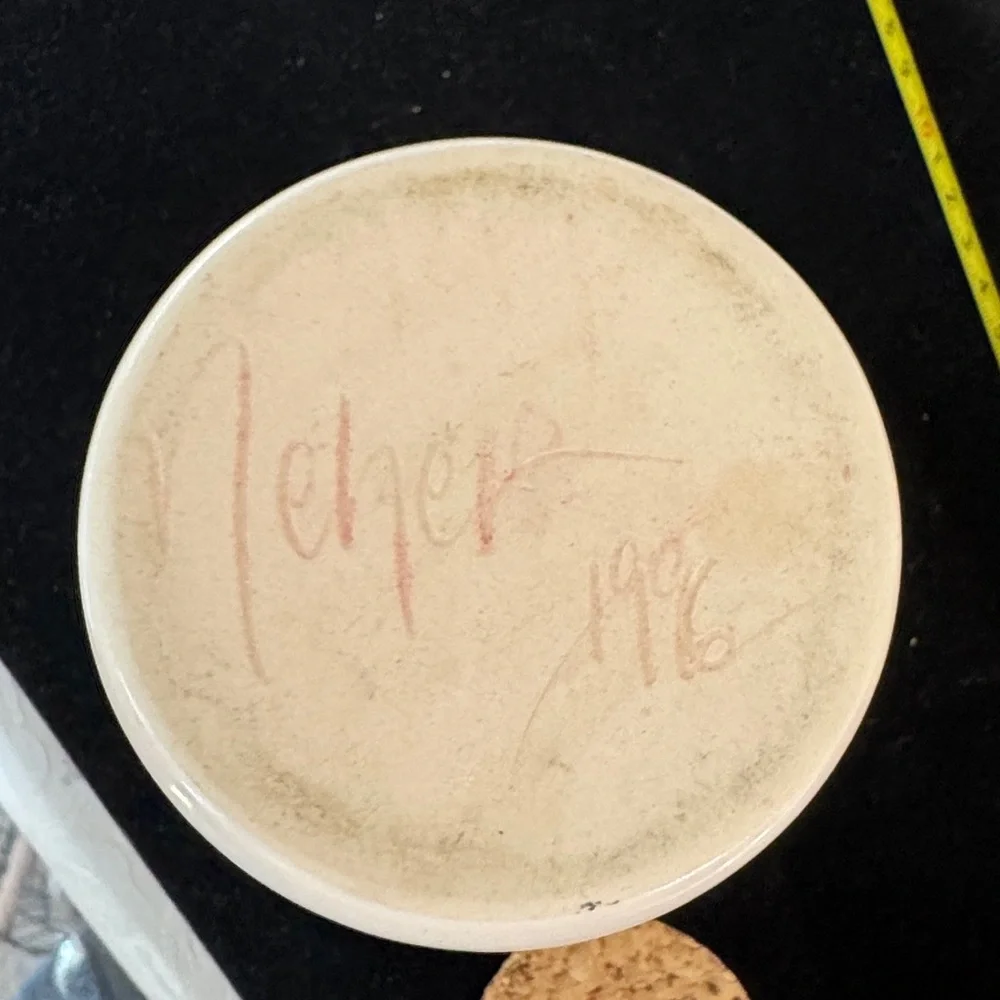 N/A ceramic jar